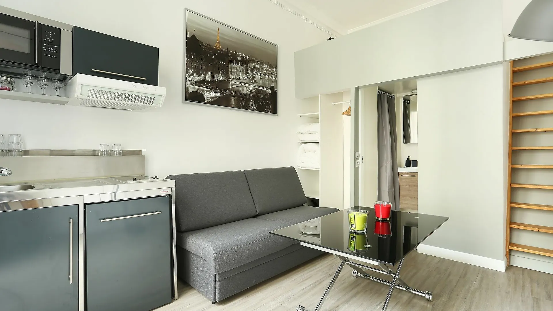 Studio Prestige Le Marais - Republique Paris 0*,  França
